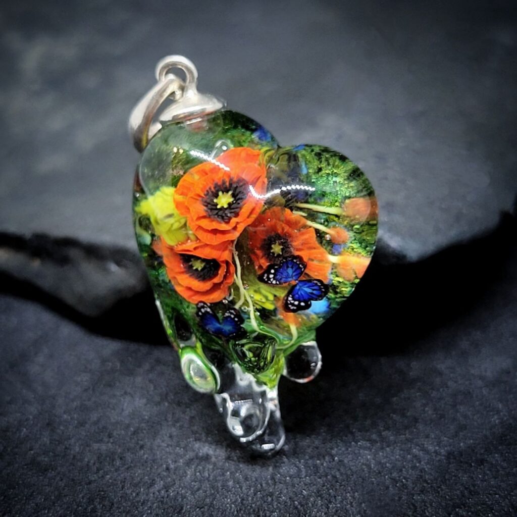 Flowing Heart Pendant